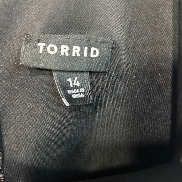 Torrid Floral‎ Print Fit Flare Dress Size 14 Black Pink Sleeveless V Neck - Picture 7 of 7